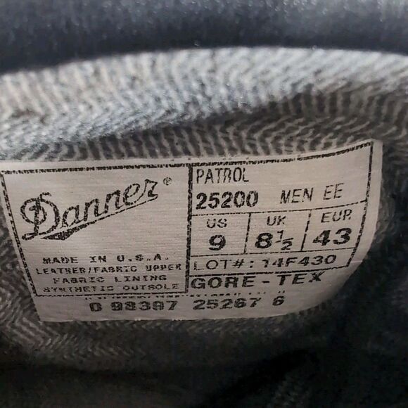 Danner Patrol (25200) Men’s 9EE Gore-Tex Black Leather Boots 6” Vibram Lug Sole main image 6